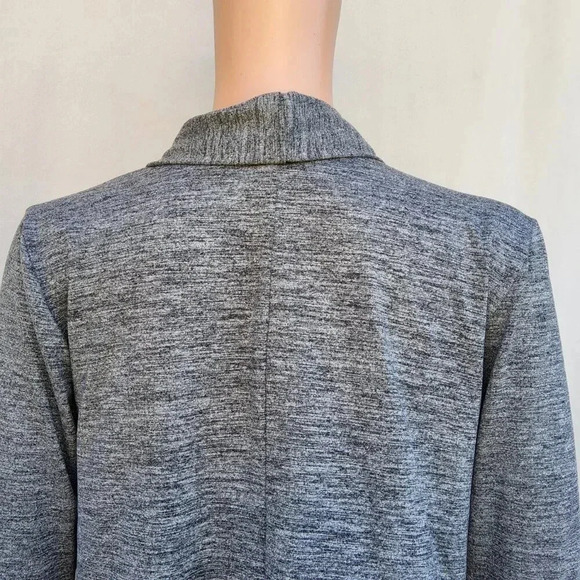 Nike Dri-Fit Women's Draped Open cardigan Size XSmall Gray Long Sleeves Thumb - Picture 5 of 9